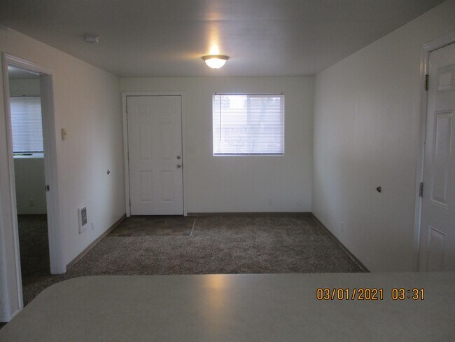 Foto del edificio - 1244 N Park Ave
