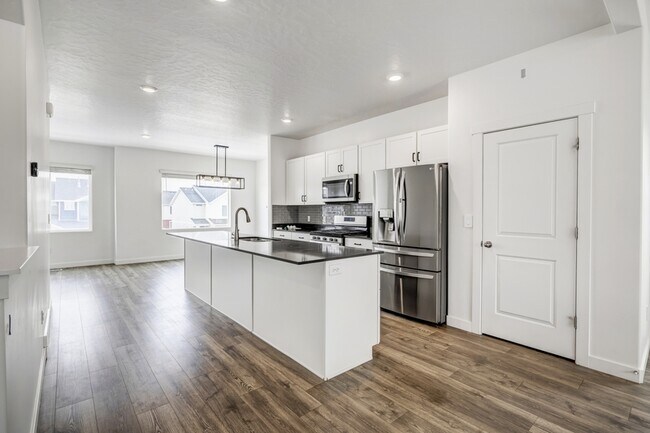 Foto del edificio - 1063 Waterway Ln