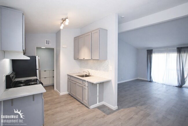 Foto del edificio - 1Bdm 1Ba Apartment in the Heart of Las Vegas