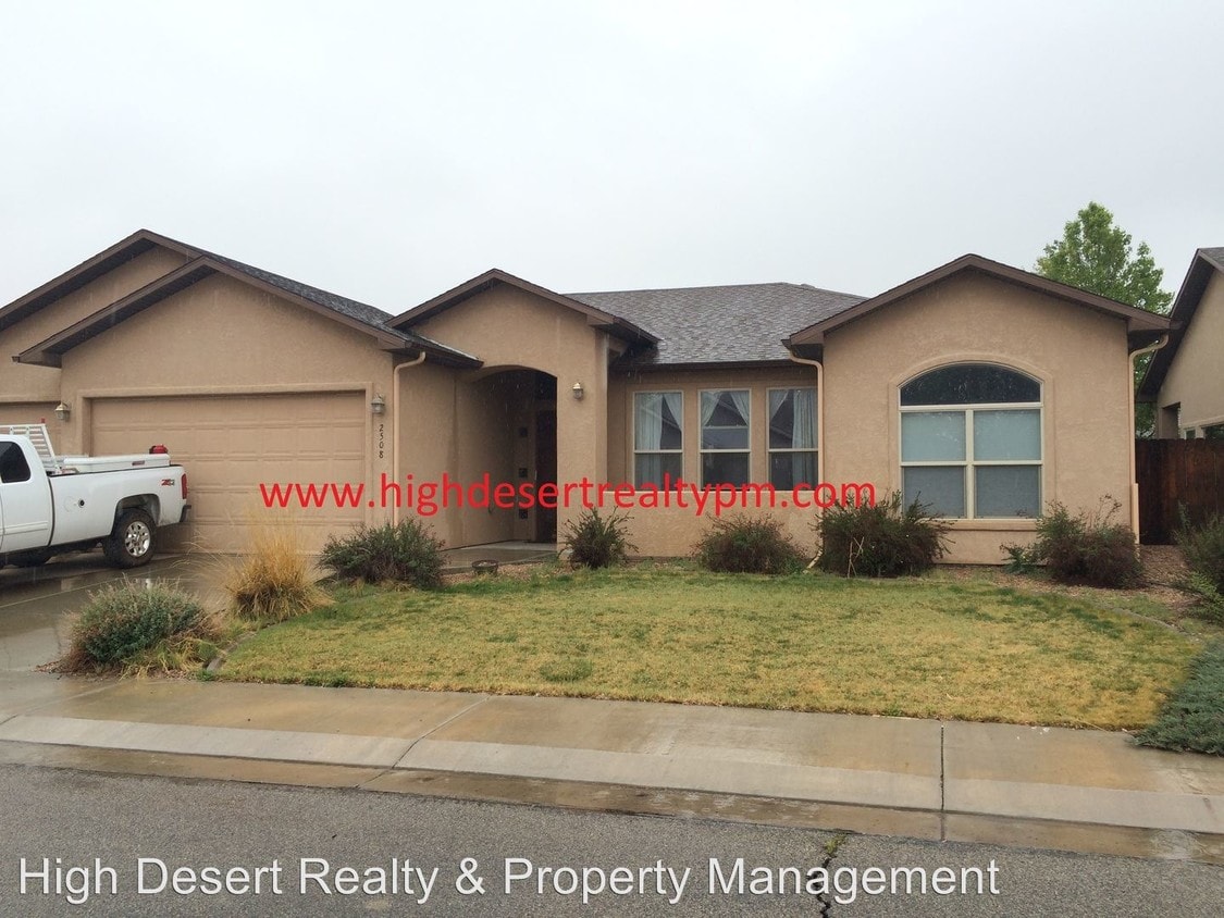Primary Photo - 2508 Pierce Ave