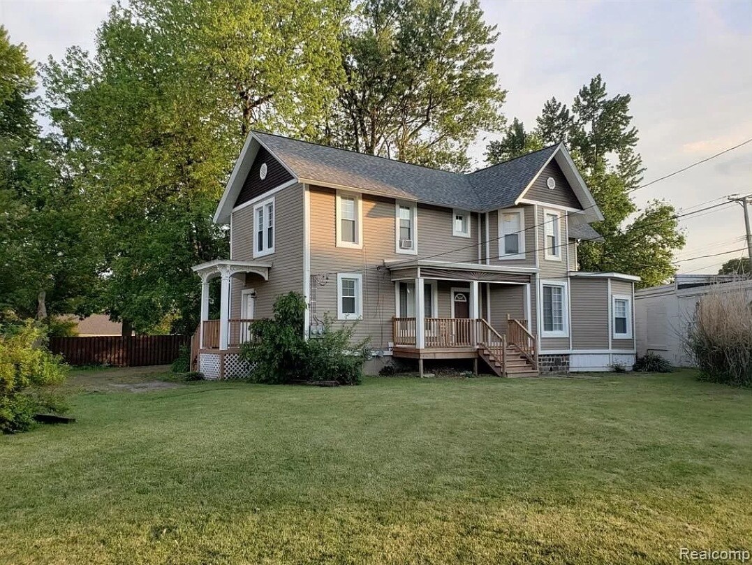 Front of House - 408 County St