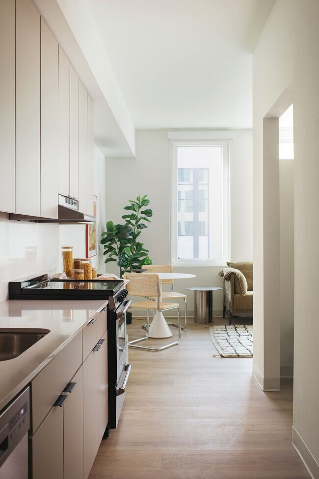 Foto del edificio - 1529 N Fremont