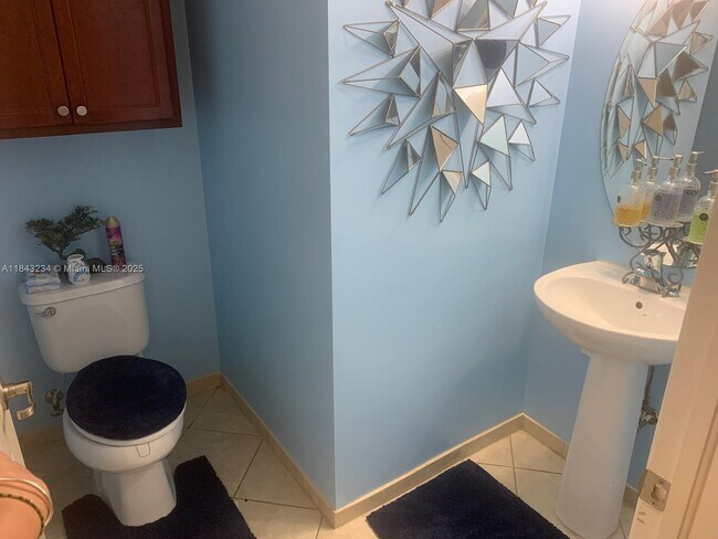 Foto del edificio - 3788 NE 3rd Ct