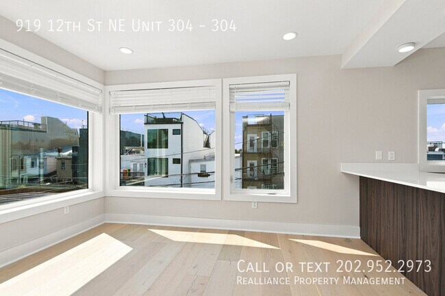 Foto del edificio - 919 12th St NE