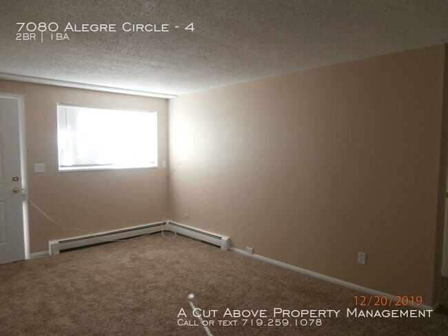 Foto del edificio - 85/87 and Mesa Ridge Parkway