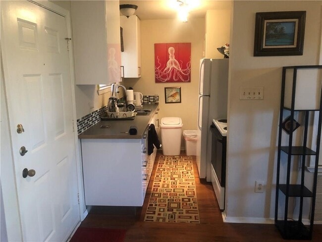 Building Photo - 1514 Parker Ln