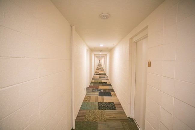 Interior Photo - 915 S Superior St