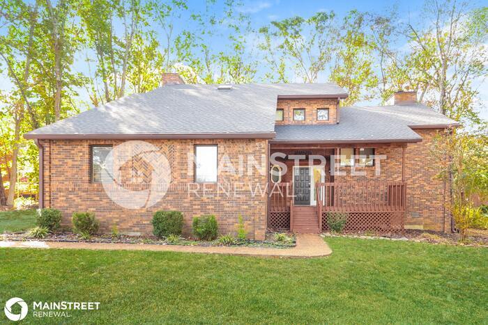 Primary Photo - 413 SOUTHWINDS DR, HERMITAGE, TN 37076