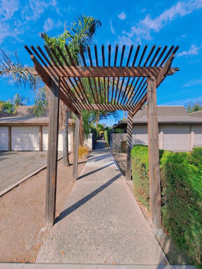 Foto del edificio - 132-6 Dayton