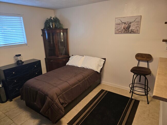 Foto del edificio - 2840 Colonial Ave SW