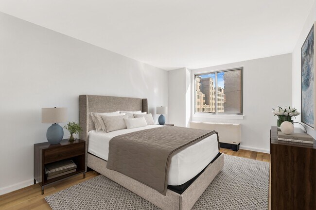 Foto del edificio - 308 E 38th St