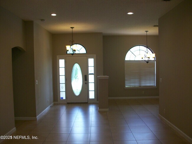 Foto del edificio - 2185 Walkers Glen Ln
