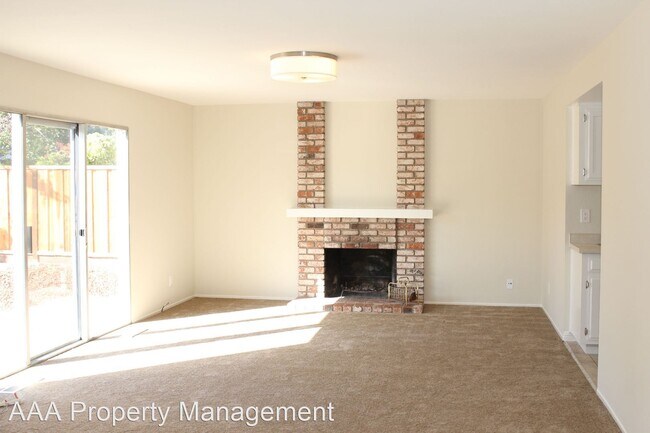 Building Photo - 4 br, 2.5 bath House - 4341 Rosina Ct.