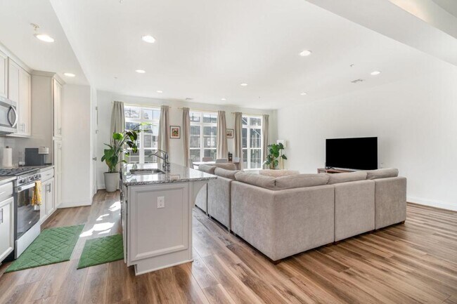 Foto del edificio - 3112 Detweiler Ln