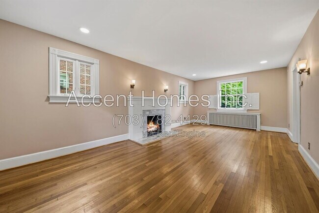 Foto del edificio - 4723 16th St N
