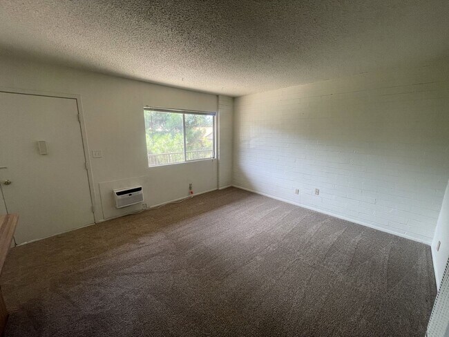 Foto del edificio - APARTMENT- UPTOWN SEDONA - APPLE TREE SQUARE