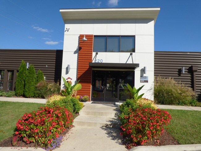 Foto del edificio - The Knolls