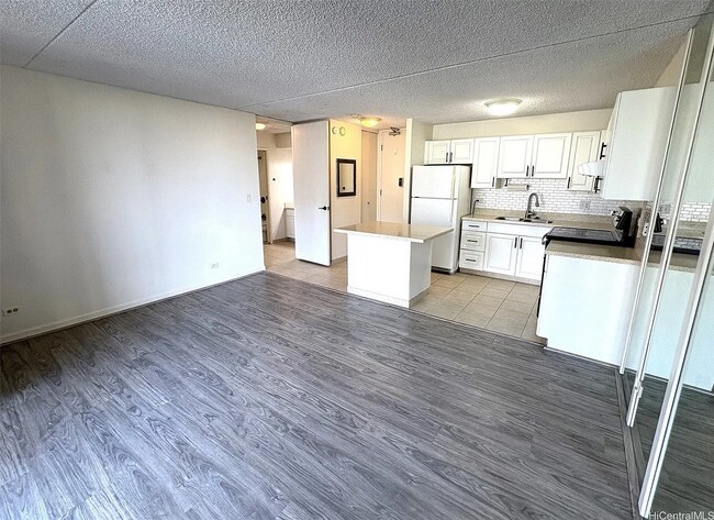 Foto del edificio - 411 Hobron Ln