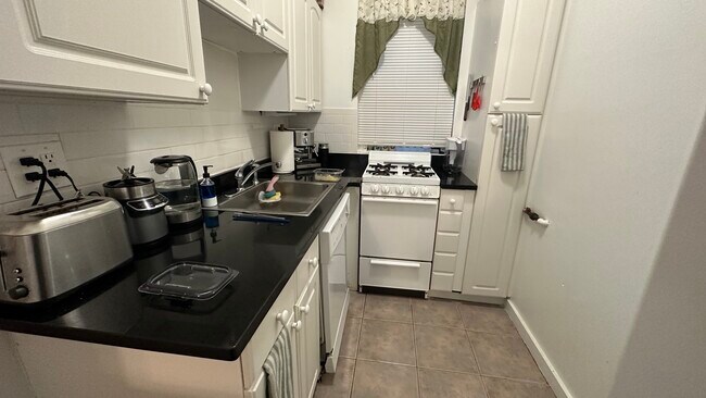 Foto del edificio - 199 Park Dr