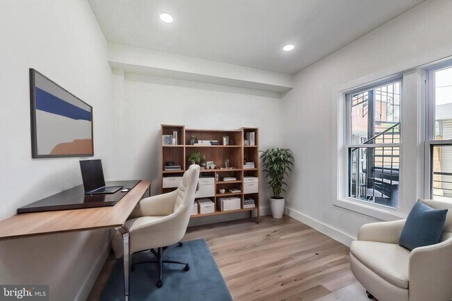 Building Photo - 1626 K St NE