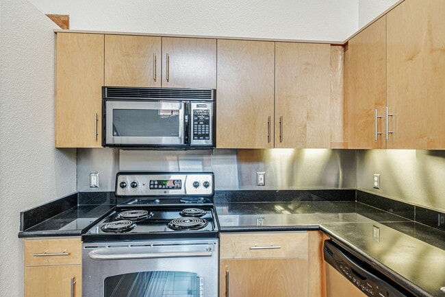 Building Photo - 175 Bluxome St