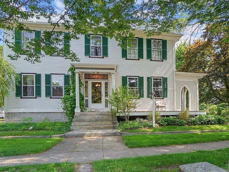 2545 Kingstown Rd, South Kingstown, RI 02881 House Rental in South