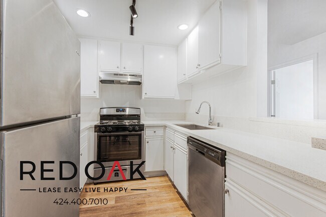 Foto del edificio - 4320 S Centinela Ave