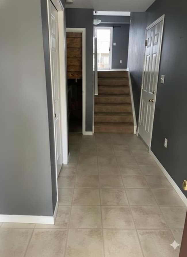 Building Photo - 85-J85 Bankside Dr