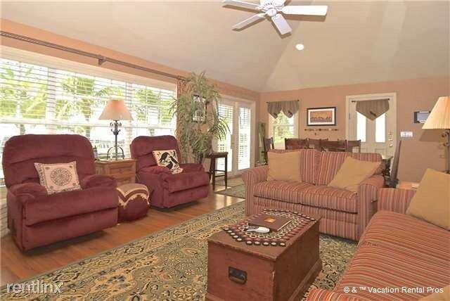 Building Photo - 3610 Estero Blvd