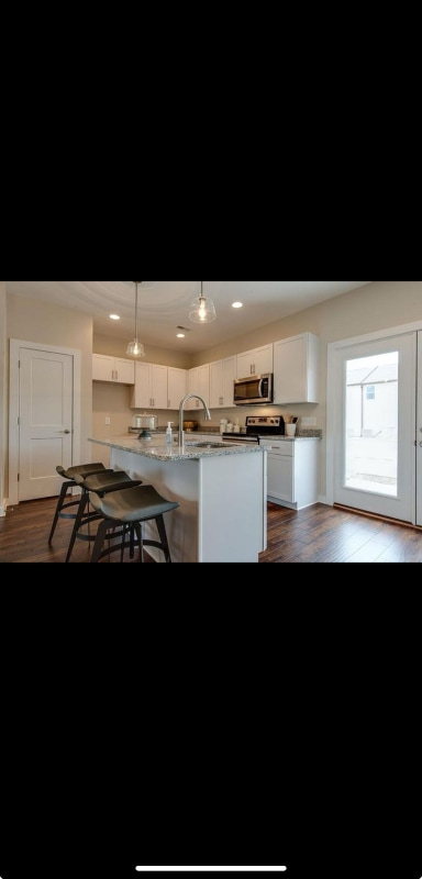 Building Photo - 1134 Waterburg Ln