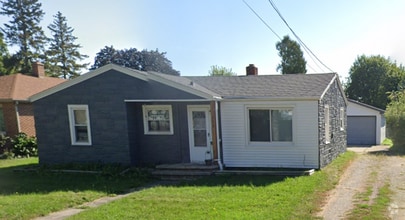 Building Photo - 753 Appleton Rd
