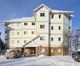 Building Photo - 9932-9100 100 Ave