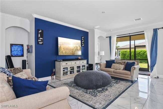 Foto del edificio - 9327 Glenforest Dr