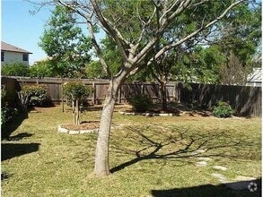 Building Photo - 14720 Montoro Dr