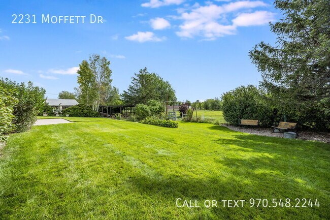 Foto del edificio - 2231 Moffett Dr