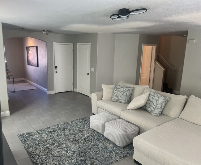 Foto del edificio - 2725 E Mine Creek Rd
