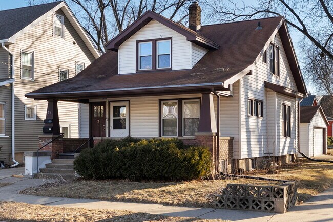 Recepción - 21 Farwell St