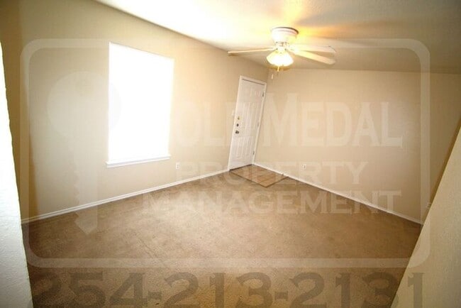 Building Photo - 1708 Windward Dr