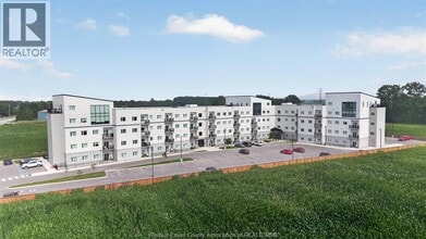 Building Photo - 1900 6TH Conc