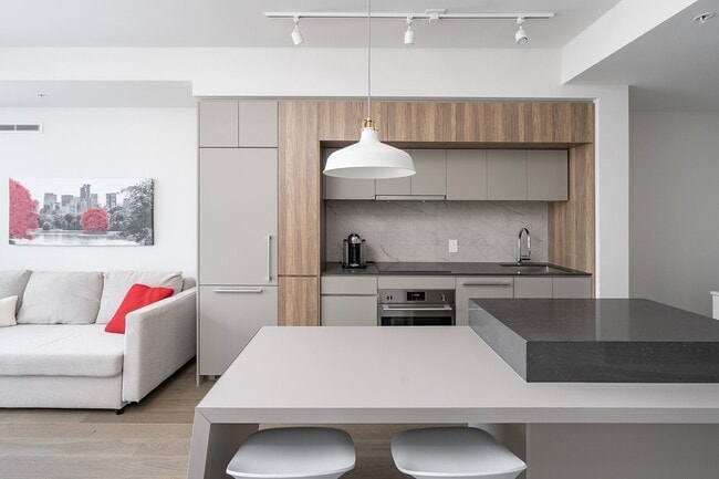 Photo du bâtiment - 1188 Rue Saint-Antoine O