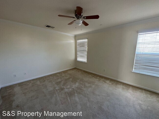 Foto del edificio - 3 br, 2.5 bath House - 747 Stonehaven Loop