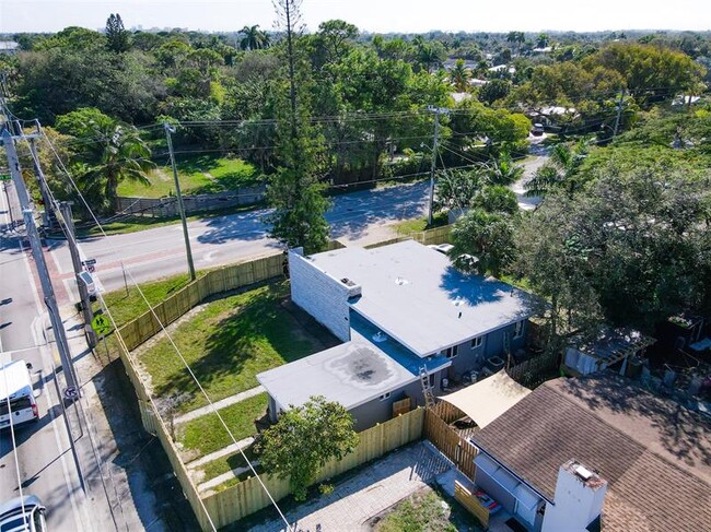 Foto del edificio - 1500 Davie Blvd