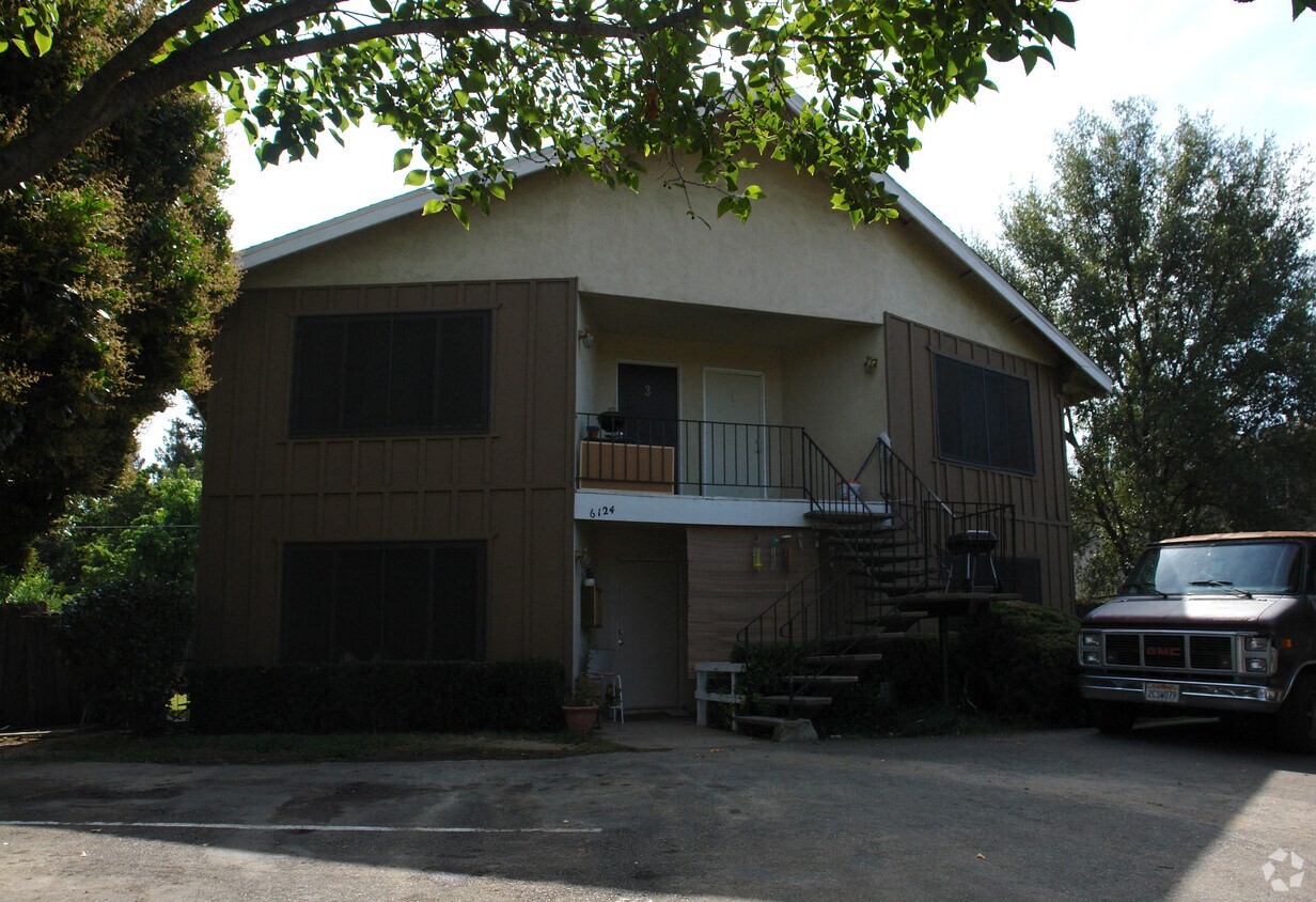 Foto del edificio - 6124 Terrell Dr