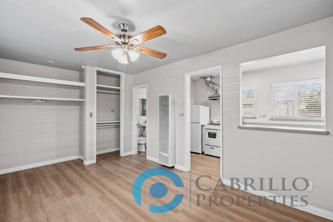 Foto del edificio - 2110 Bacon St