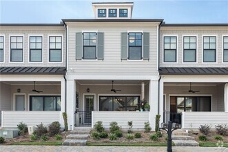 Building Photo - 209 Prairie Ln