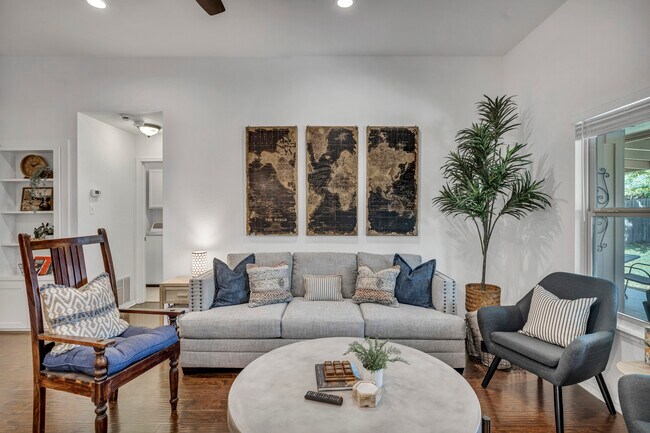 Foto del edificio - 505 Sunflower Dr