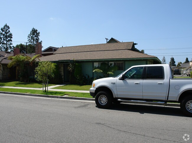 Building Photo - 7652 Volga Dr