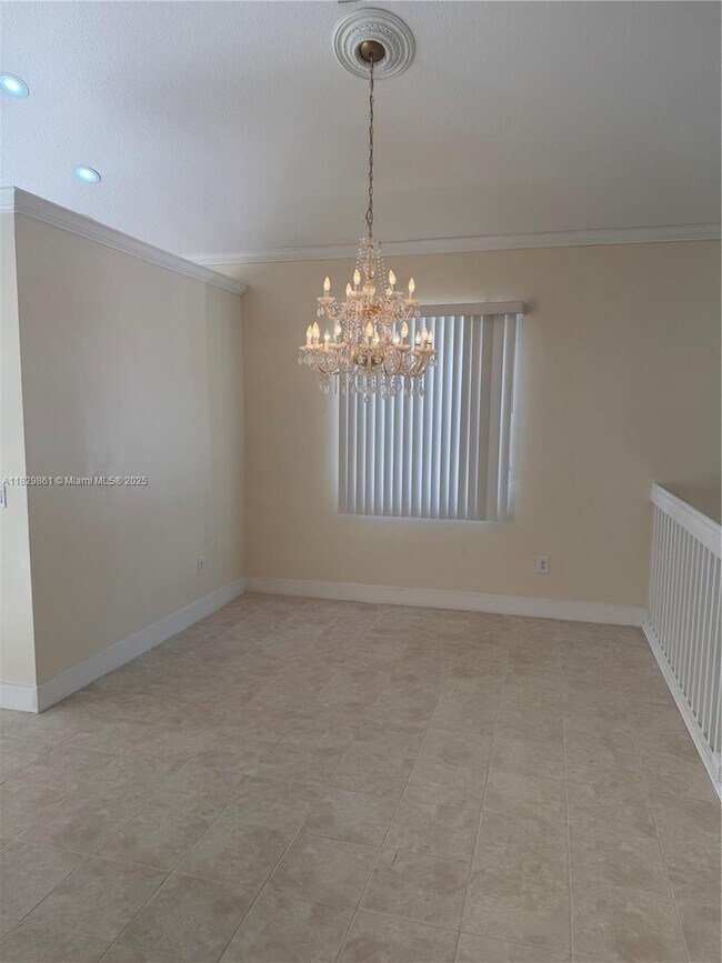 Foto del edificio - 4973 SW 163rd Ave
