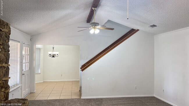 Building Photo - 905 Rose St