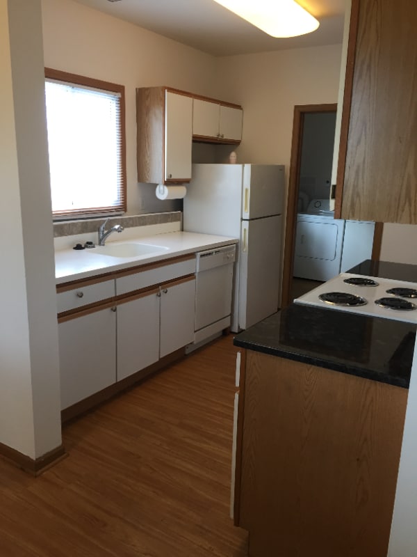 Building Photo - 512 Powers Ct